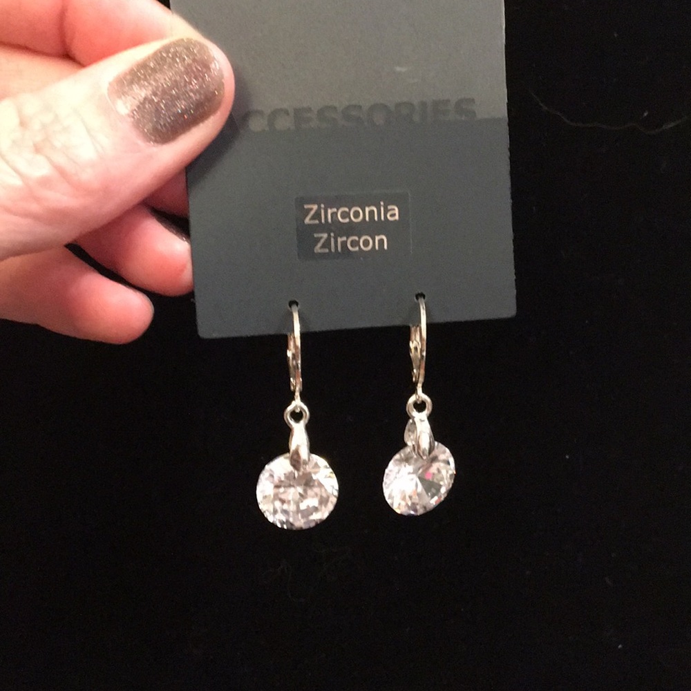 NWT CZ Drop Earrings